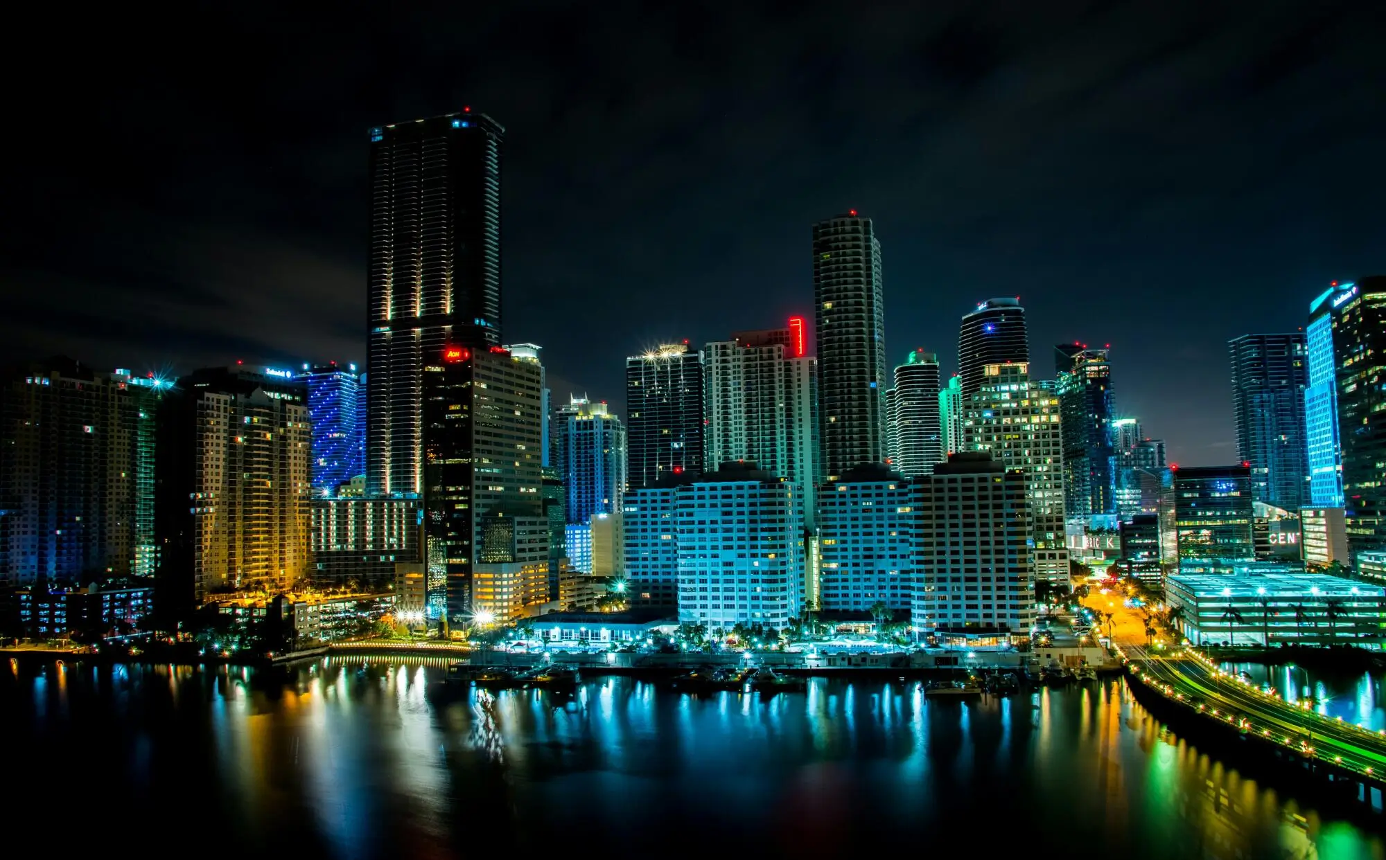 5 Effective Vacation Rental Pricing Strategies in Miami, FL